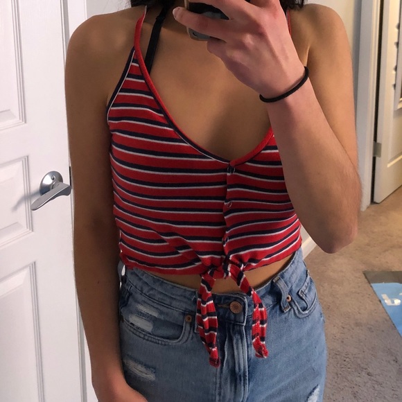 Buttoned Tie Tank Top - Picture 3 of 3